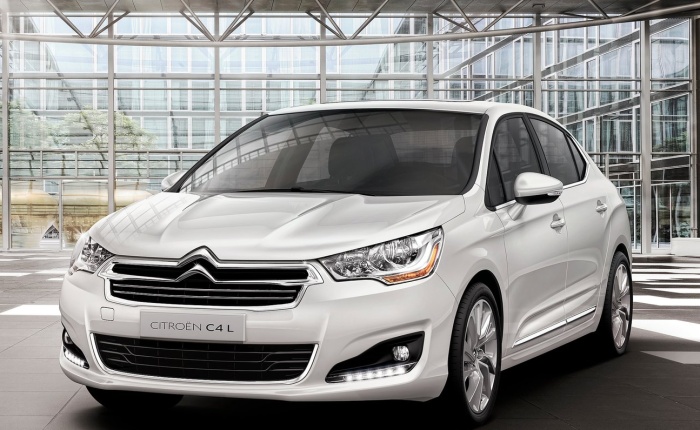 O novo Citroën C4 Lounge será fabricado na Argentina no segundo semestre de 2013

VEJA TAMBÉM:
>> Ford ressucita nome Escort em sedã-conceito chinês
>> Fer...